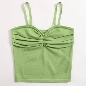 Ruched Green Knit Top💚☘️🌱